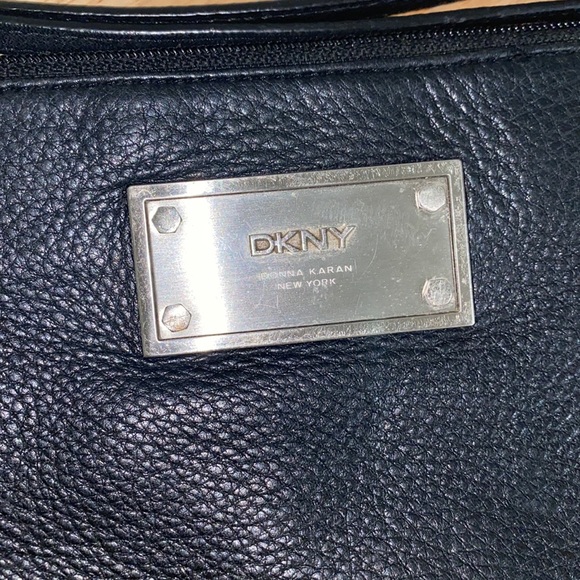 DKNY black wristlet - Picture 2 of 7